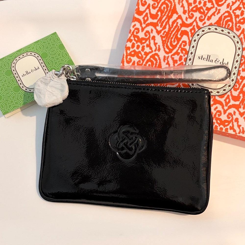 Stella & Dot Black Patent Wristlet Pouch